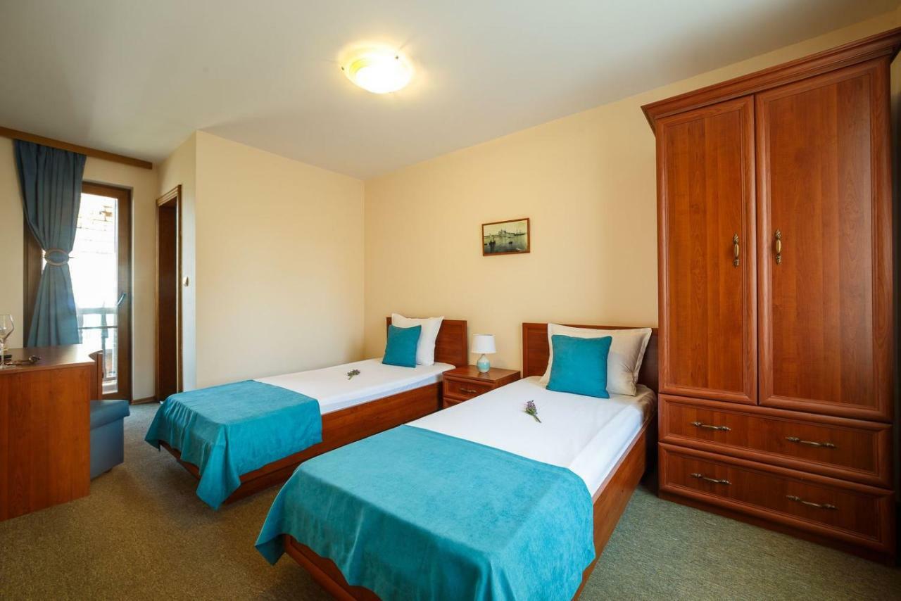 סוזופול Hotel Albatros Old Town מראה חיצוני תמונה